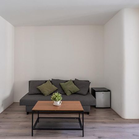Отель Penthouse Amsterdam Dam Square Экстерьер фото