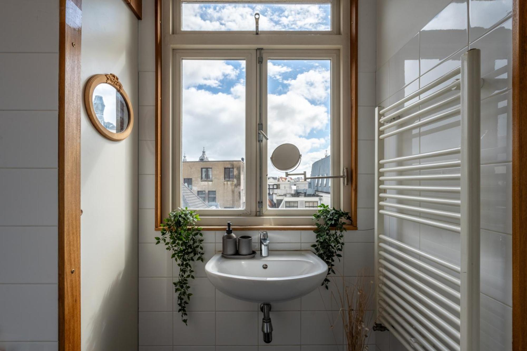 Отель Penthouse Amsterdam Dam Square Экстерьер фото