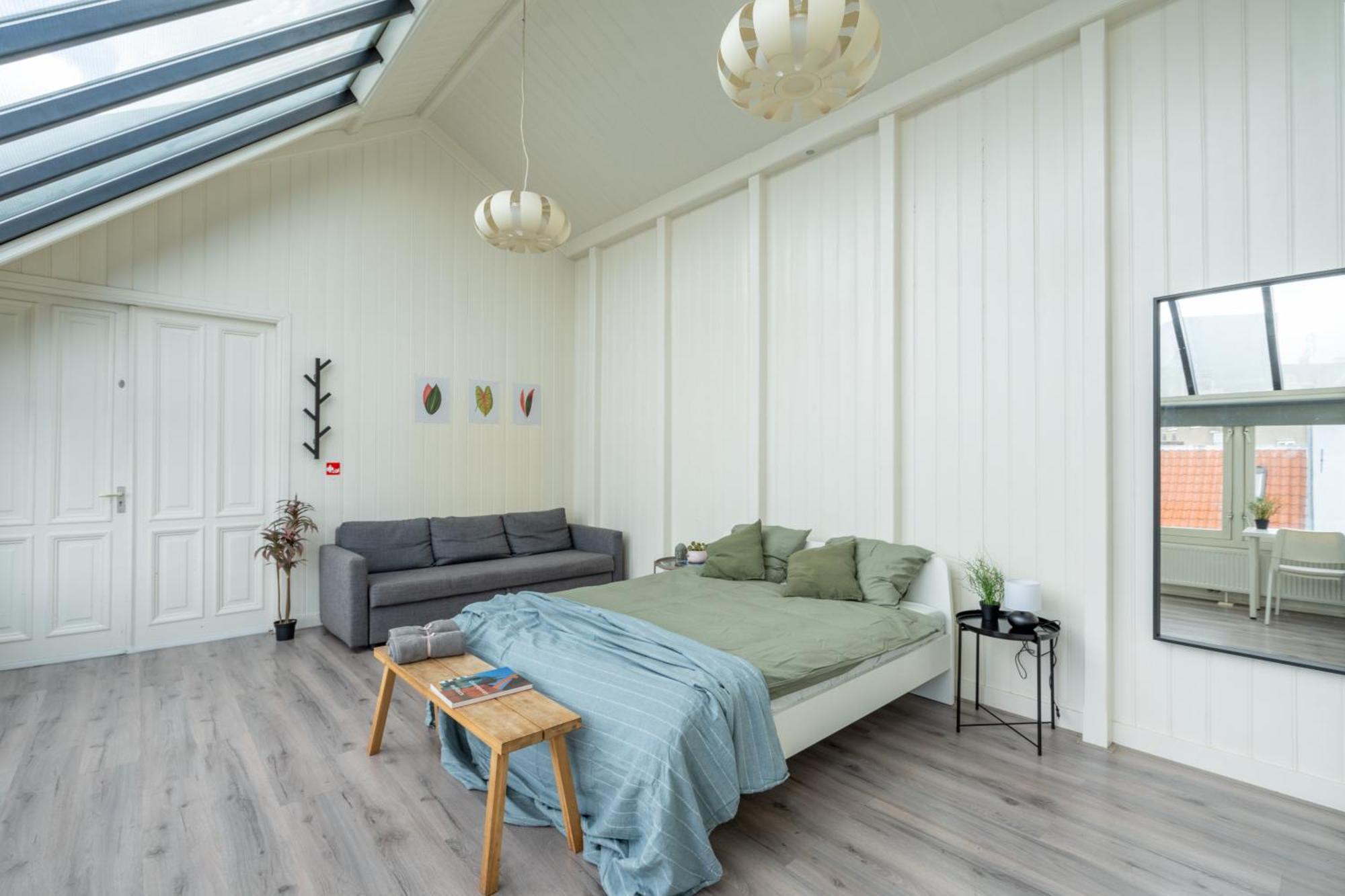 Отель Penthouse Amsterdam Dam Square Экстерьер фото