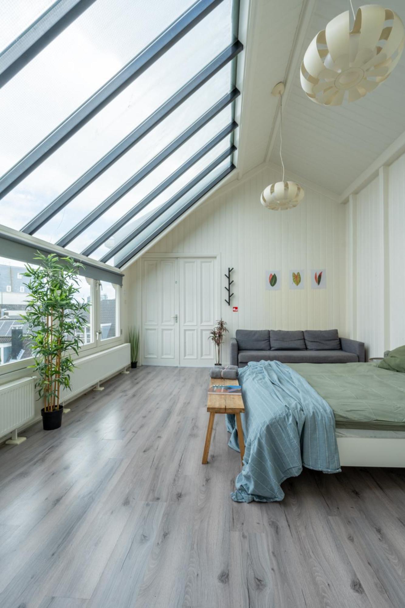 Отель Penthouse Amsterdam Dam Square Экстерьер фото